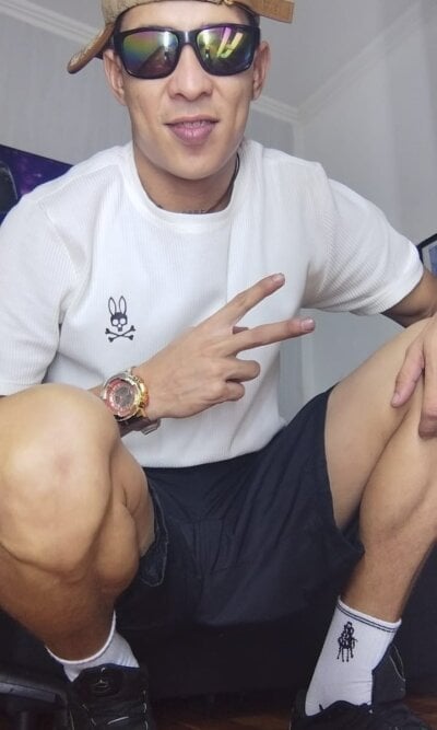 RyanWolf_ Male Men Free Webcam Naked
