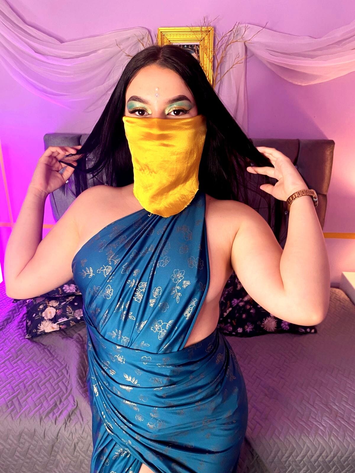 Naila_Katam