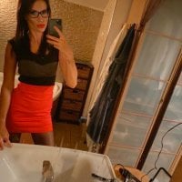 bridgethottie's Offline Chat Room