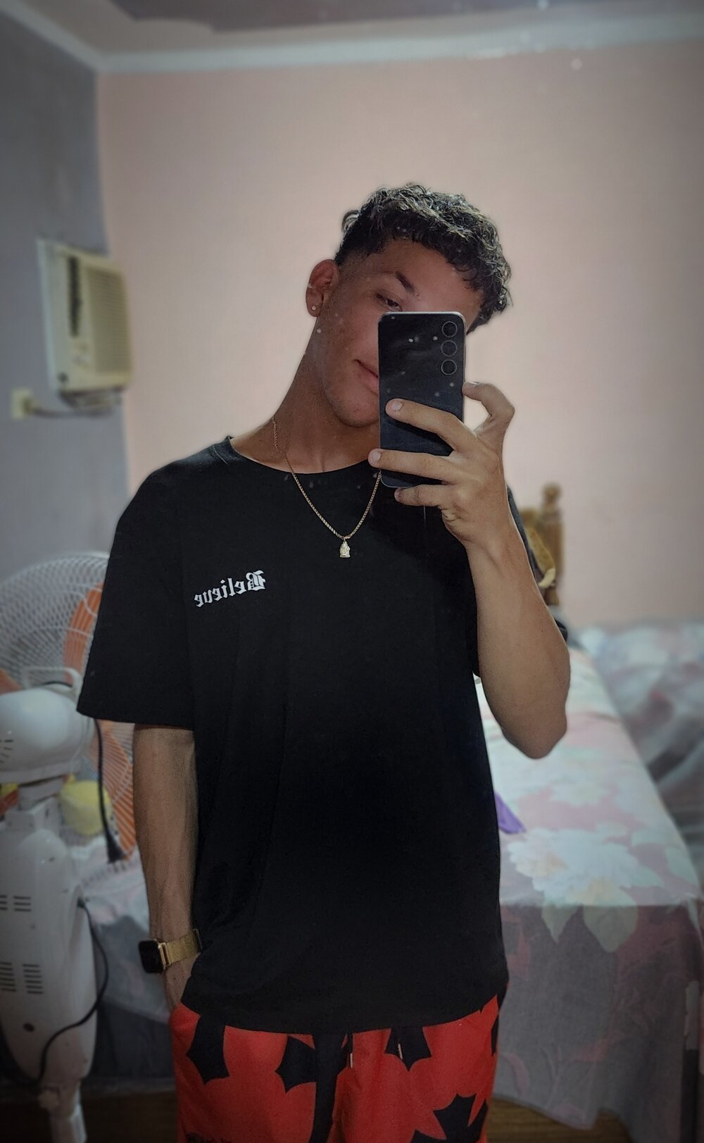 Labrada0221's Offline XXX Chat