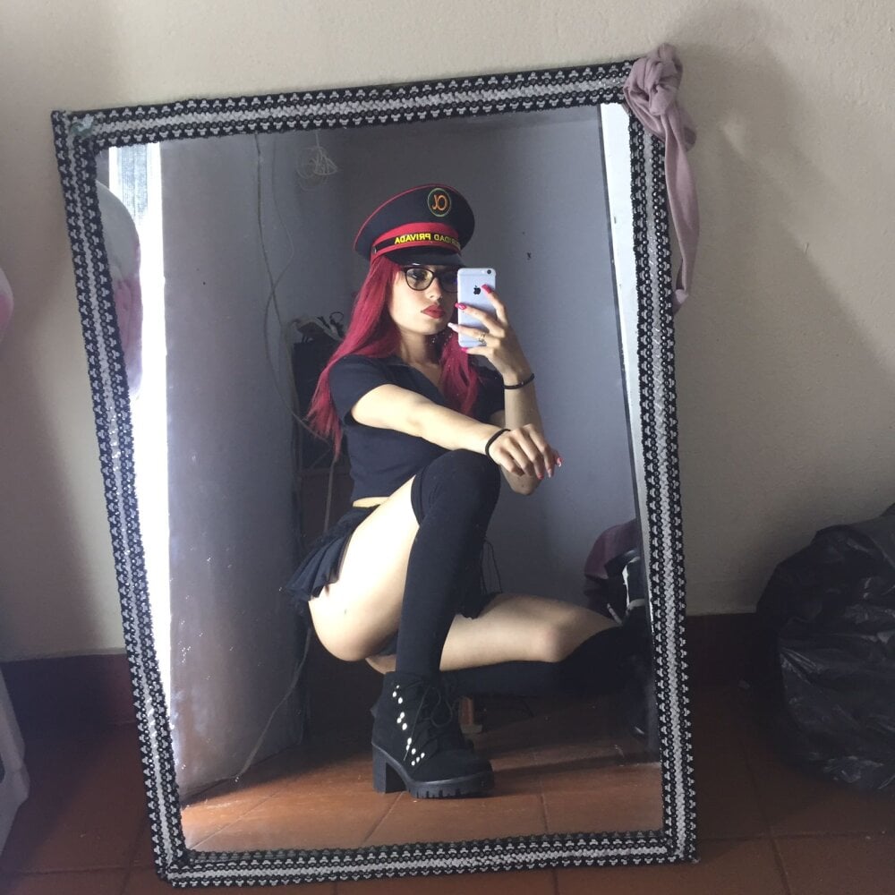 _hotlatins_ from stripchat