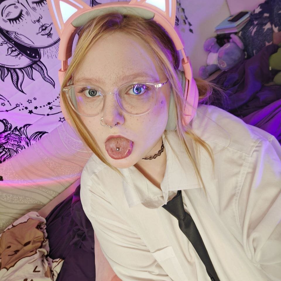 Lollli_Vi profile