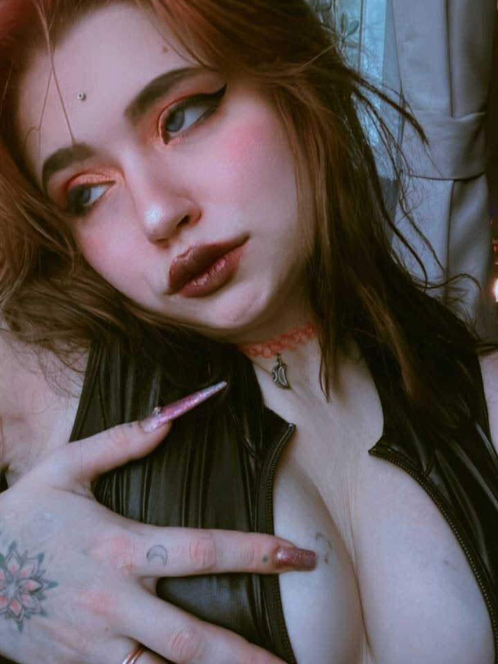 candy_lina from stripchat
