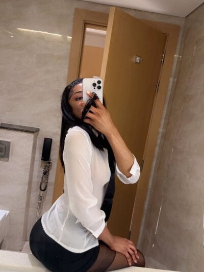 labibiche on StripChat