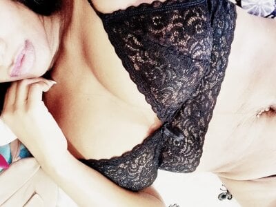 AdaraLink Female Colombian Naked Cam