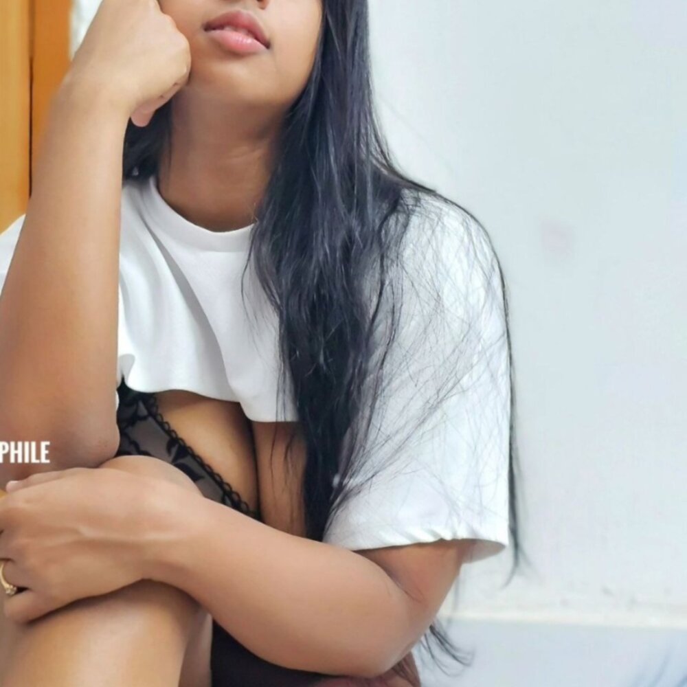 Live sex webcam photo for Tantriksiya #284941461