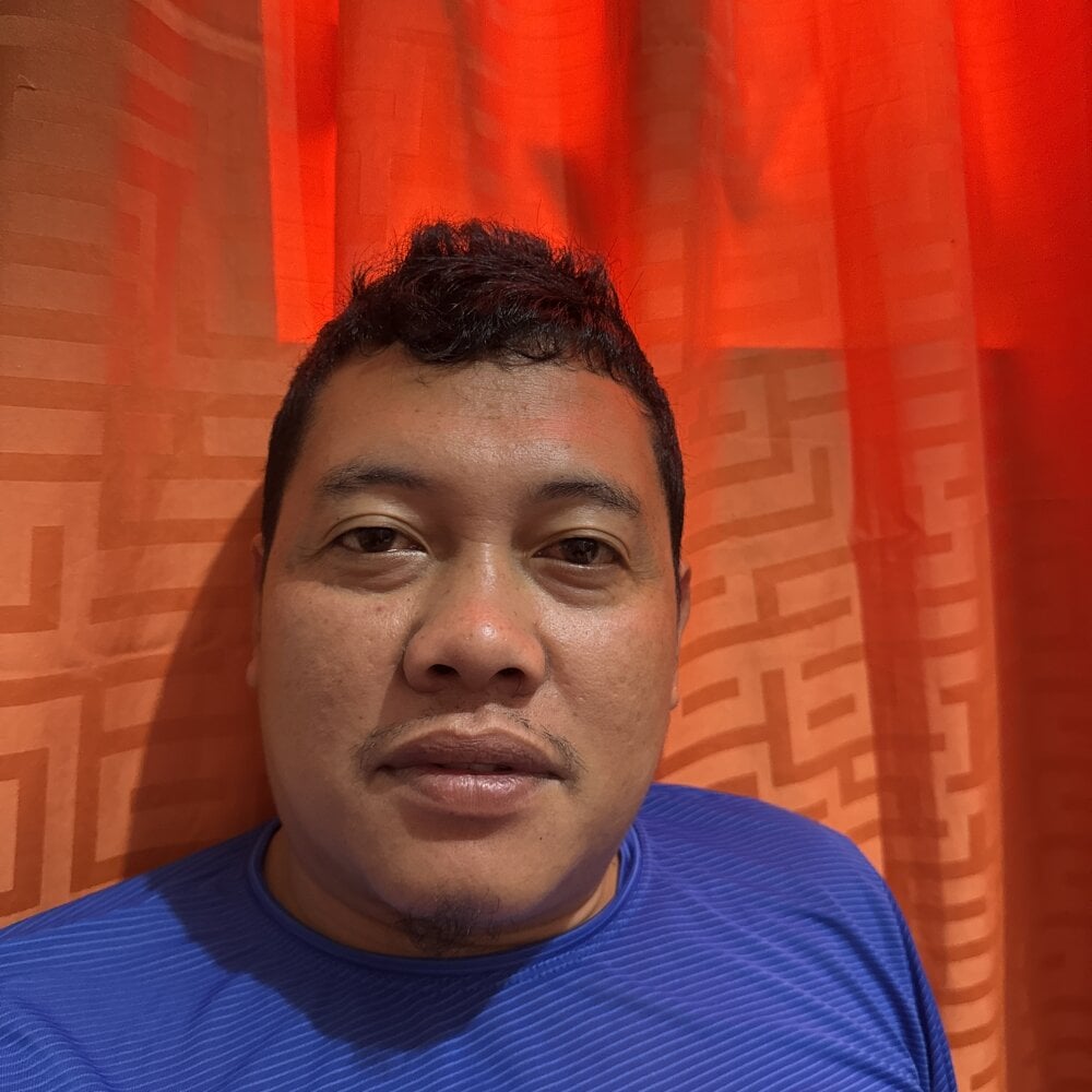 UrAsianGuy90 profile