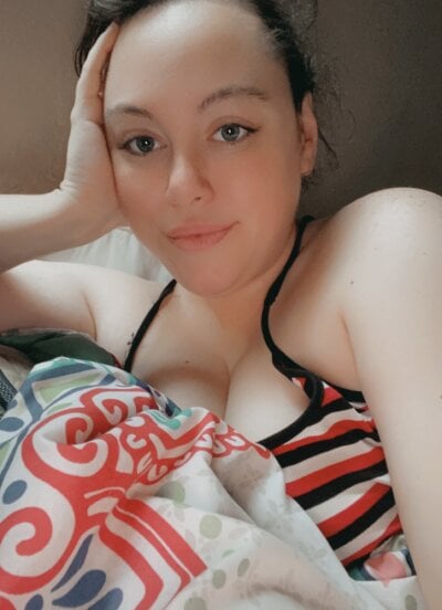 bratcore on StripChat