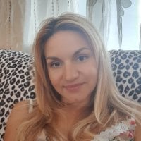 Milena_blond's Offline Chat Room