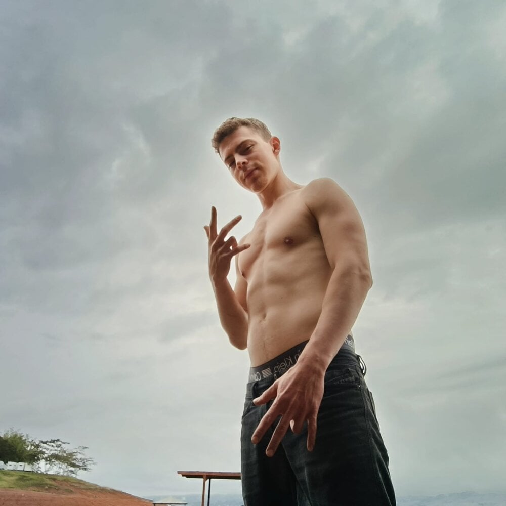 Oliverstonx profile