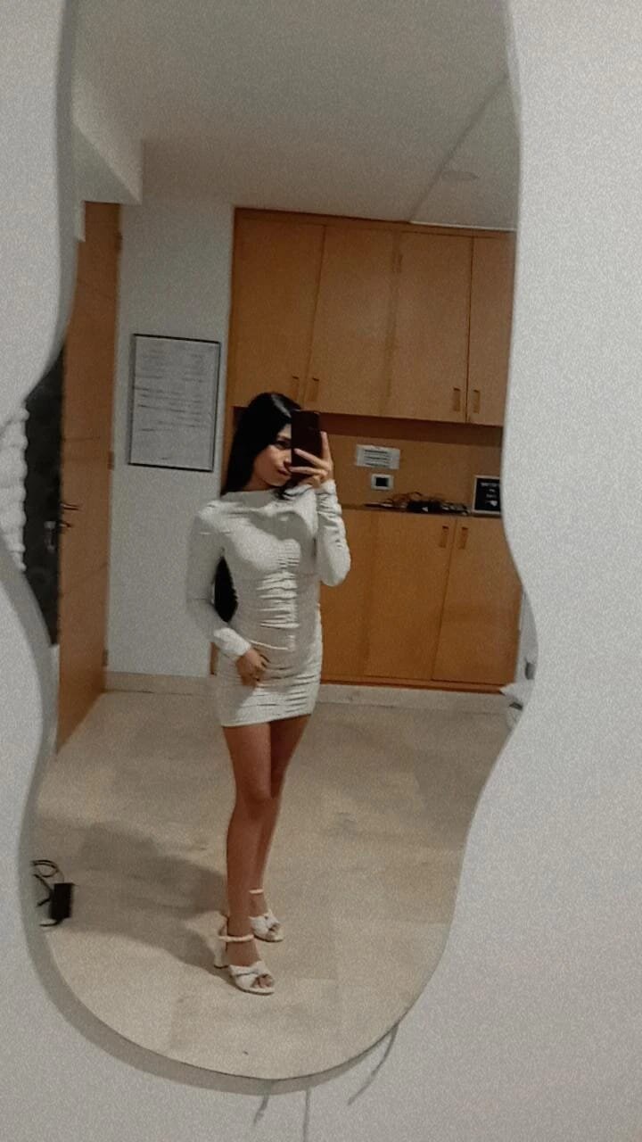 Sofi_LatinGirl