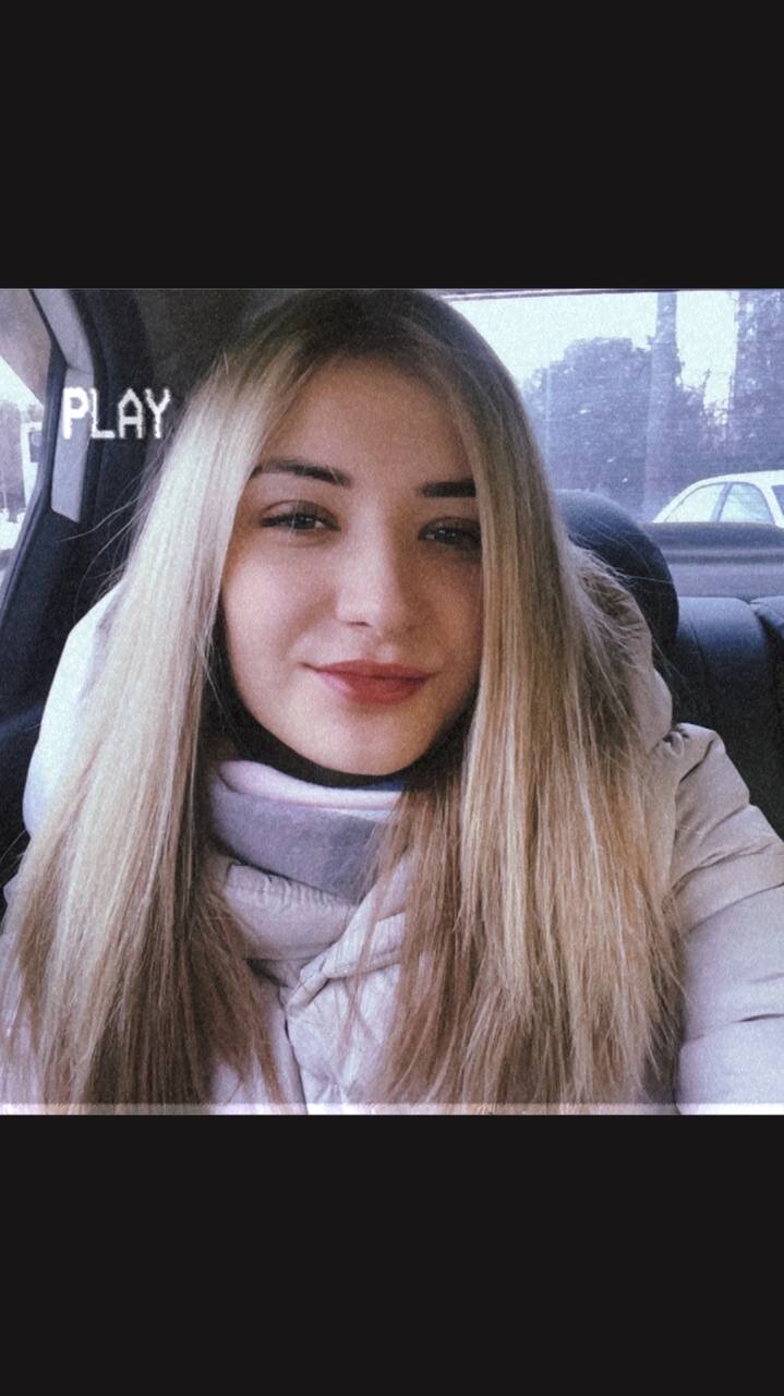 Lisa_Mills