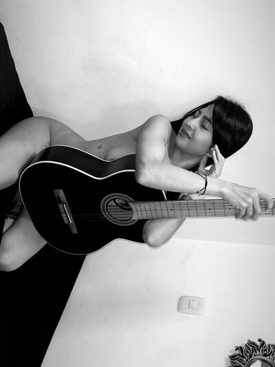sofi_111 from stripchat