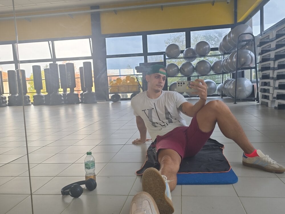 JohnnyDiamant profile