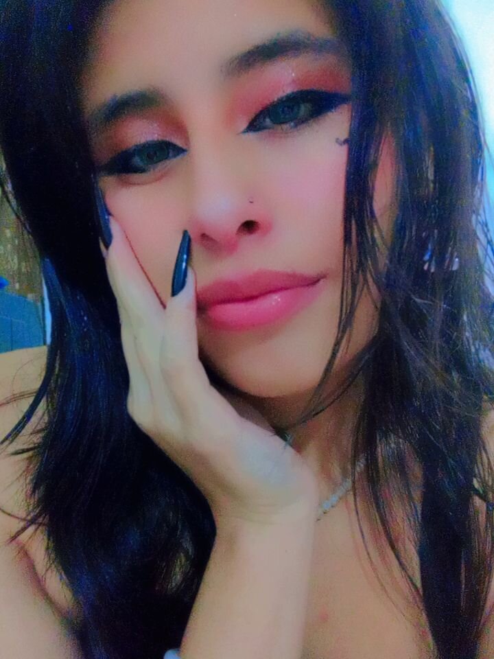 Live sex webcam photo for clarisse707rs #289957003