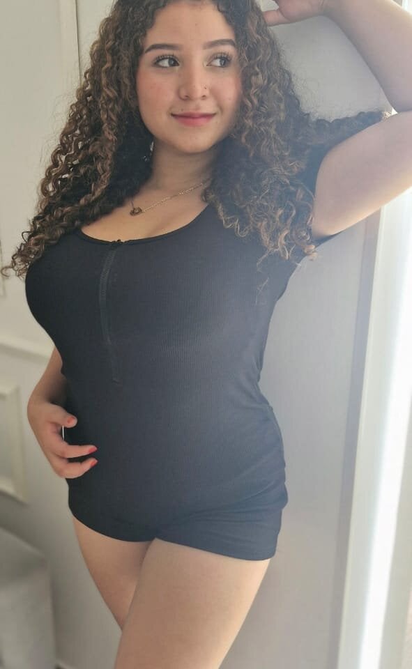 celeste__stormm's Offline XXX Chat