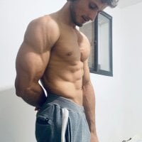 Adonys_Lewis_'s webcam live show