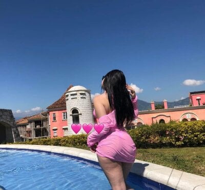 NicolVelvet