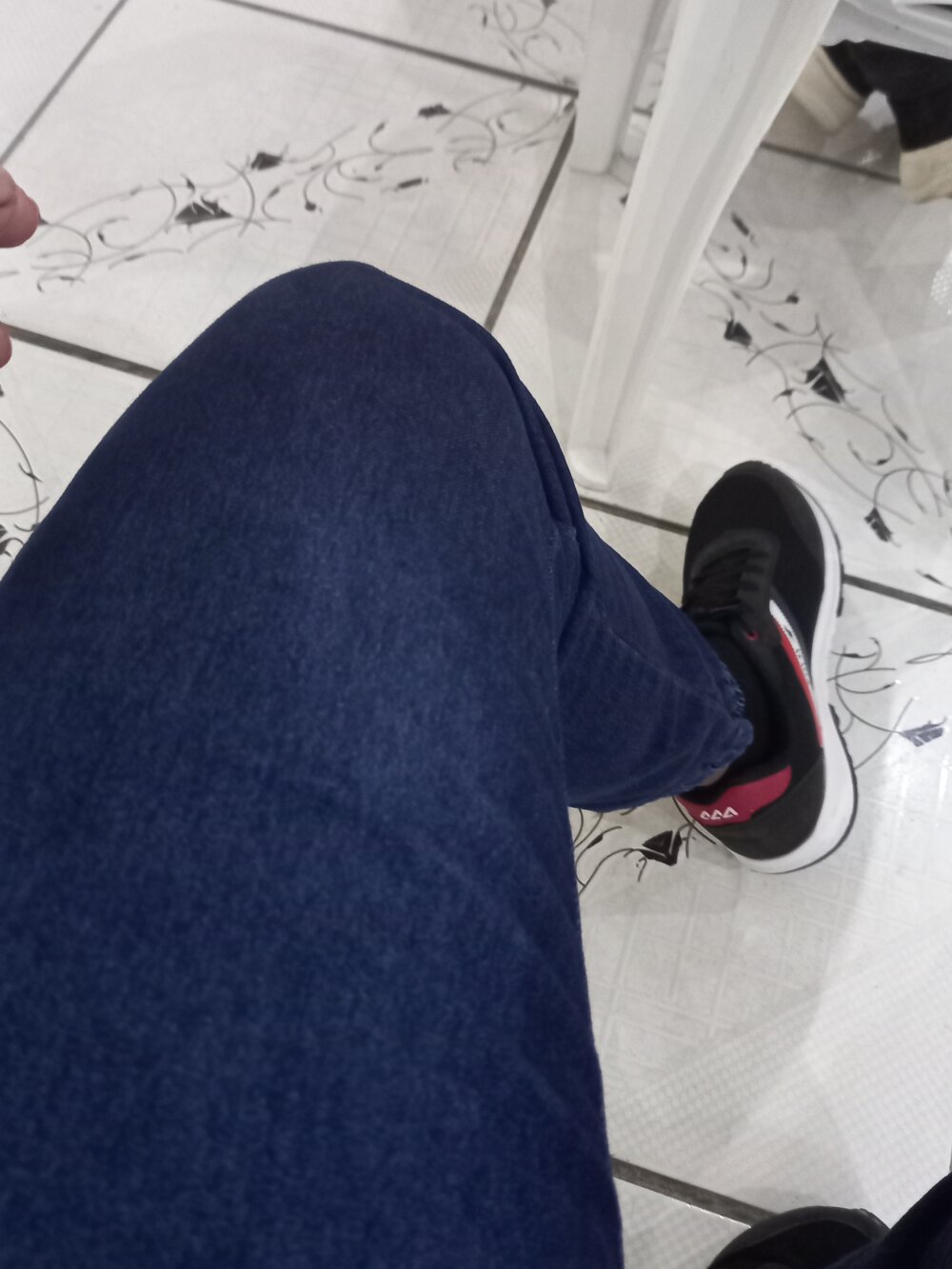 divertoooo's Offline XXX Chat