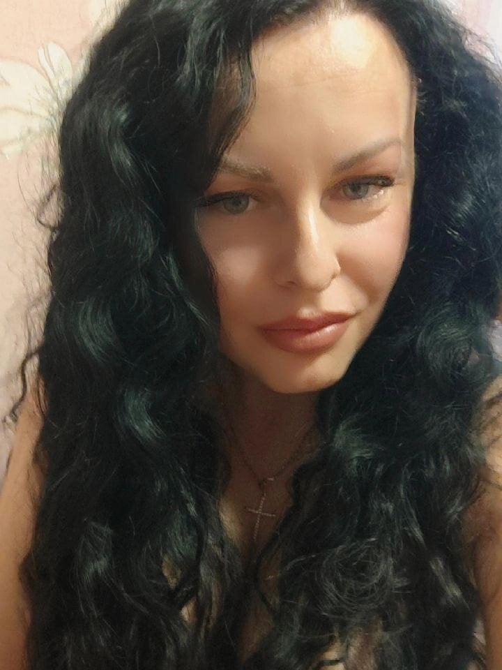 Sandra3101's Offline Chat Room