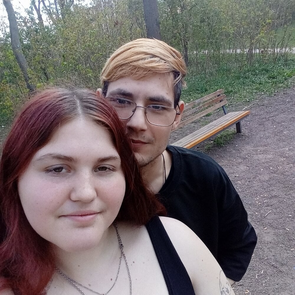 Engelundteufelchen23's Offline XXX Chat
