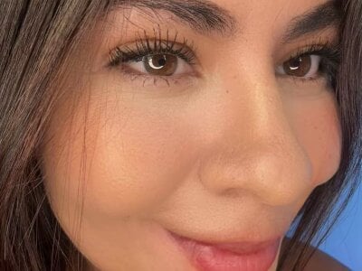 Samibigboobs on StripChat