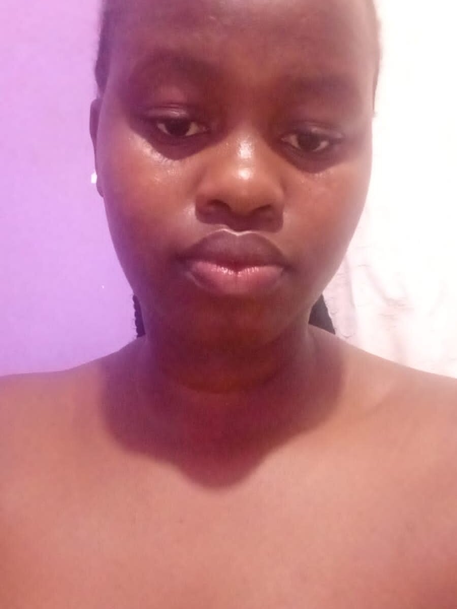 mussy_baby58 webcam livesex profile on livesex.fan