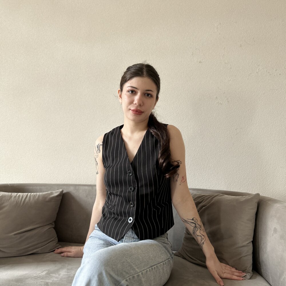 DebraSteele profile