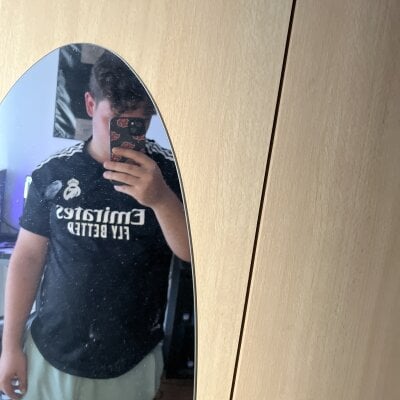 Cumyo769 - Stripchat Cam2cam Masturbation Handjob Boy 