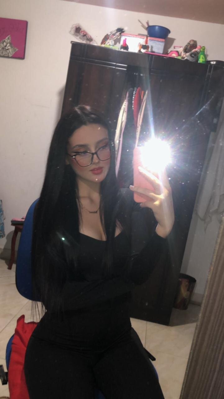 Liily_evans
