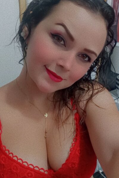 mia_isabella1409 stripchat