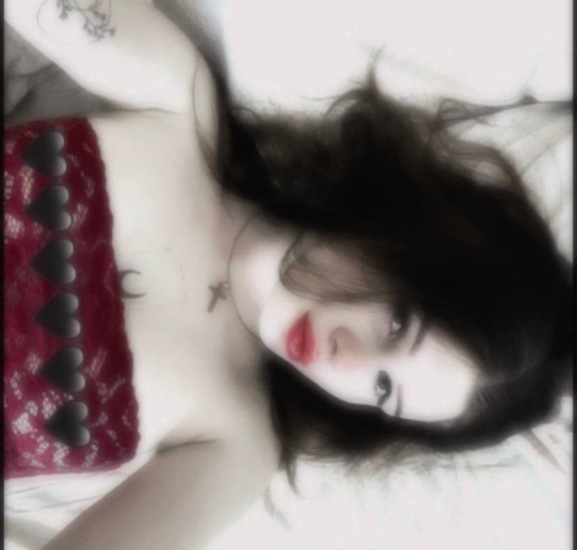 Neyla_Charm profile