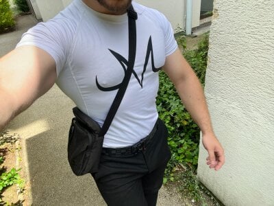 Yboi361361
