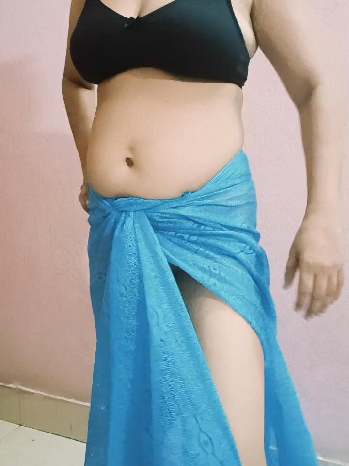 IndianRima's Offline XXX Chat