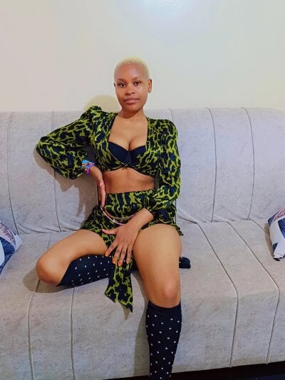 Barbie_Queen17 Female Strapon Online Webcam Nude