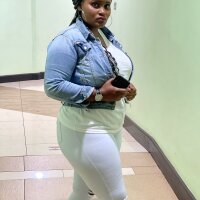 Ebonyseduction10's Offline XXX Chat