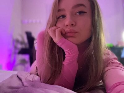 Virtual_Girll
