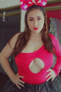 Allison_Busty's Offline XXX Chat