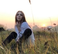 CarieKarri's Offline Chat Room