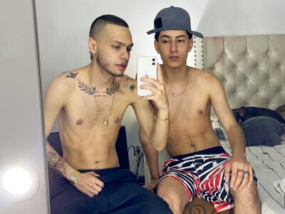 Hornyboysss - Stripchat Couple 