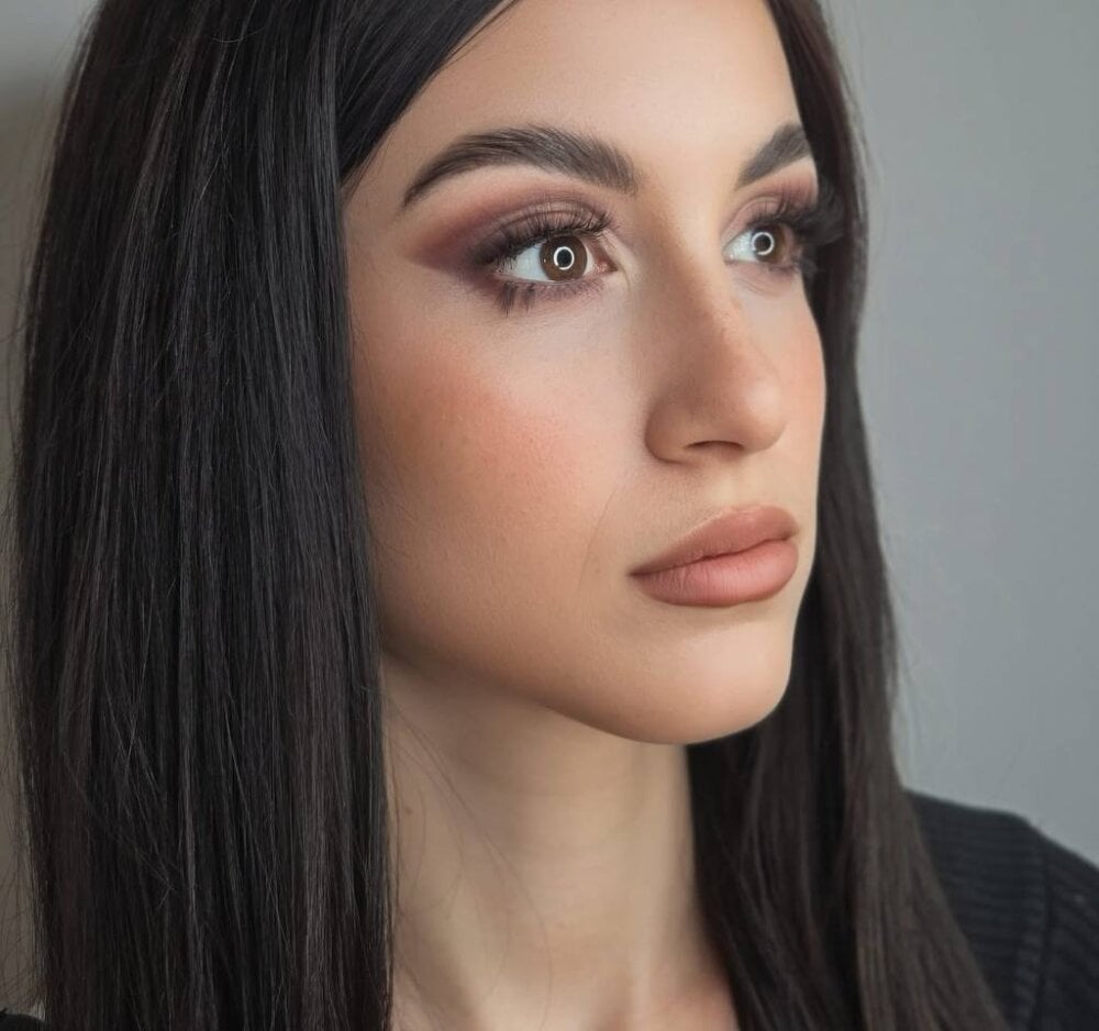 onaircams.com sofiaa_baker livesex profile in white-hair cams