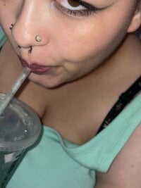 avaa_adore