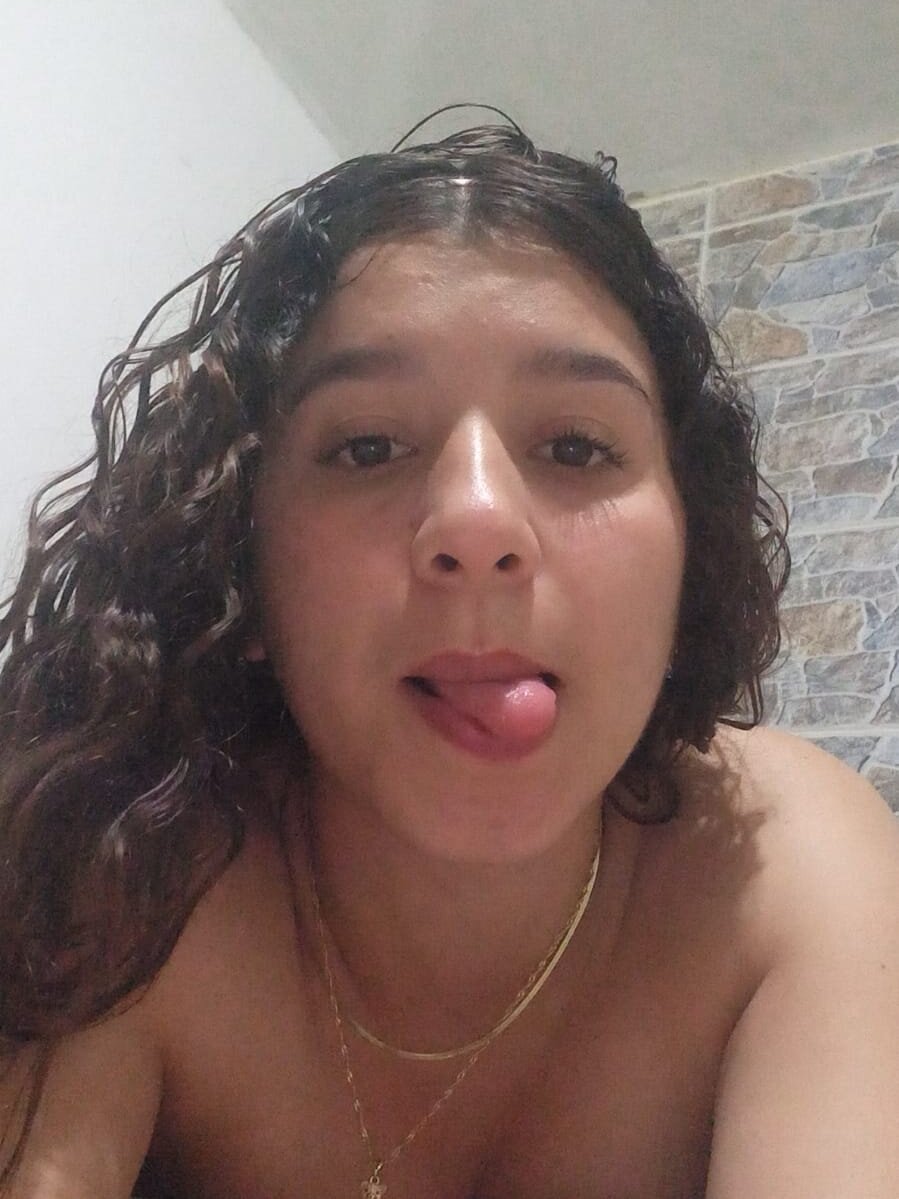 sexlivecamsites.com valeryrc livesex profile in isle-of-beatiful-women cams
