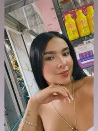 penelope_heart_ch's Offline Chat Room