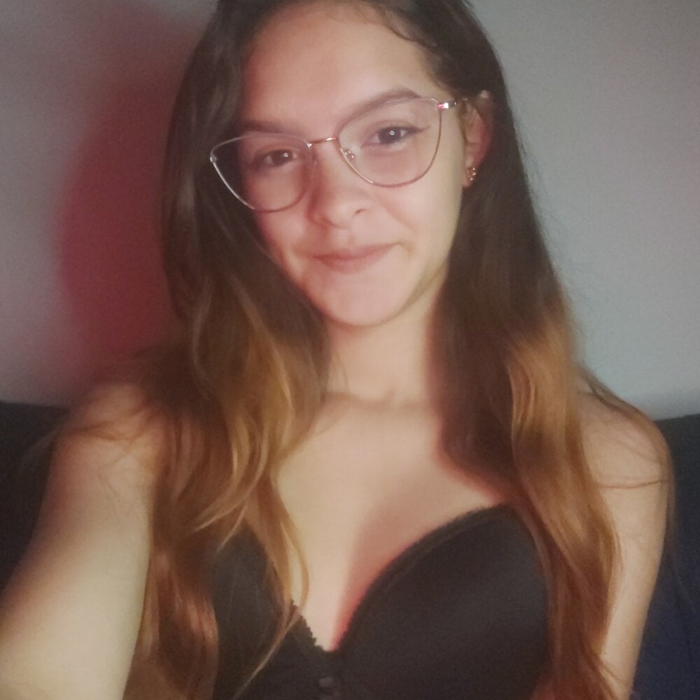 MADY_CUTE20 profile