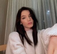 iris_davis Adlı Modelin Çevrimdışı Sohbet Odası