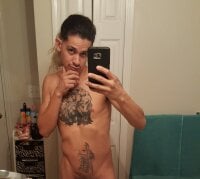 bustit420bunni's Offline Chat Room