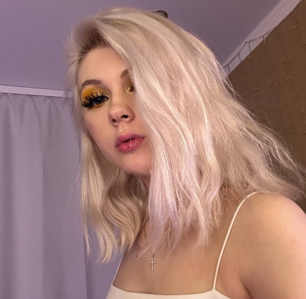 barbieee_b's Offline XXX Chat