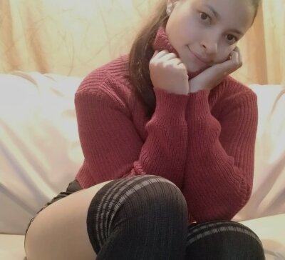 nahomi_ch 🕐 live nude chat