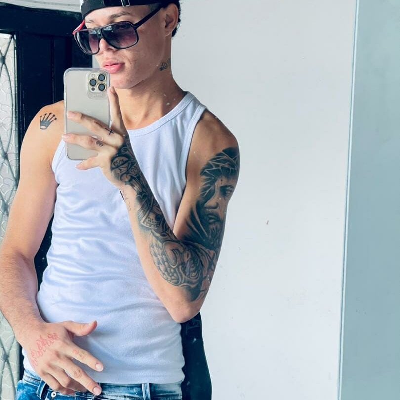 hansell_francheska from stripchat